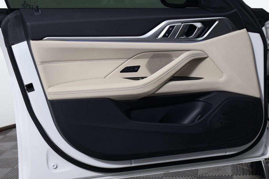 Thumbnail: 2023 BMW i4 - 12