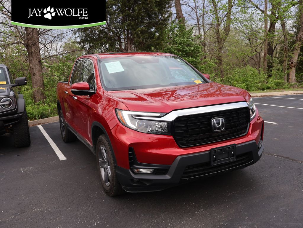Radiant Red Metallic II 2021 Honda Ridgeline RTL-E AWD Pickup Truck All-Wheel Drive 9-Speed Automatic