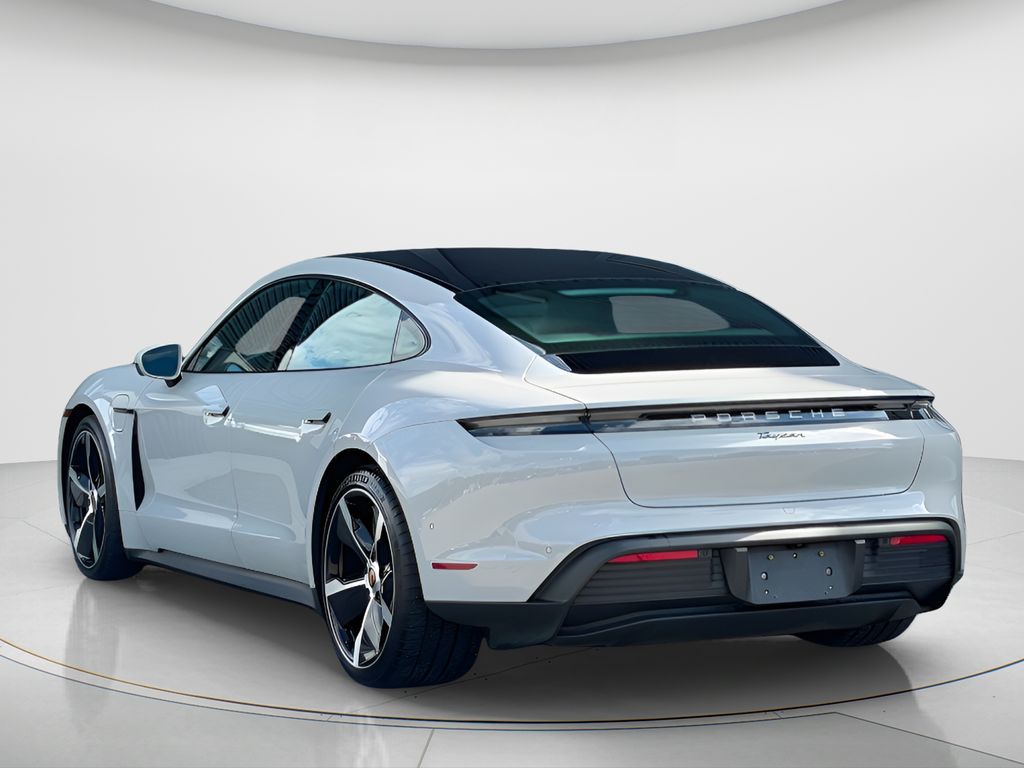 Certified Used 2022  Porsche  image 7