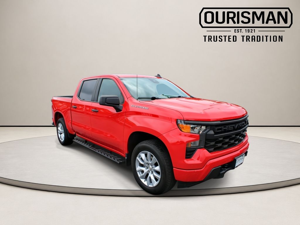 Red 2022 Chevrolet Silverado 1500 Custom Crew Cab 4WD Pickup Truck Four-Wheel Drive 8-Speed Automatic