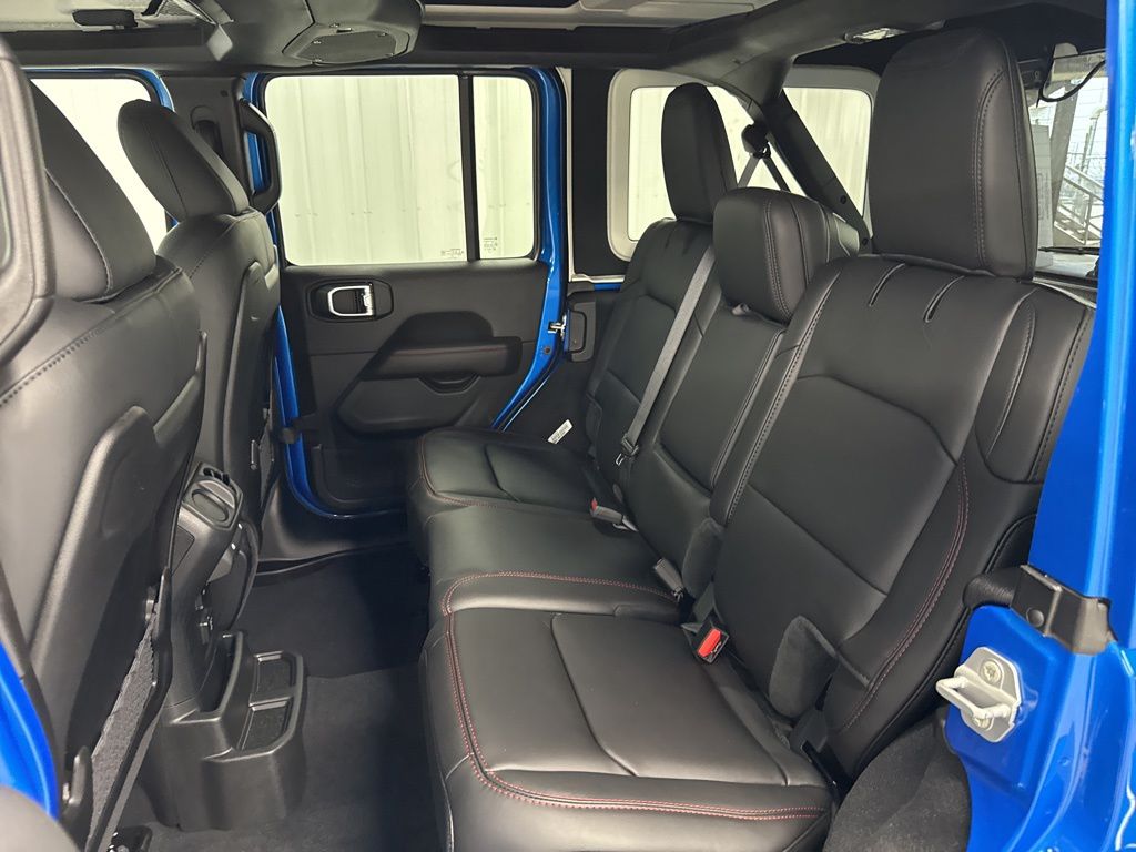 2025 Jeep Wrangler Rubicon X - 10