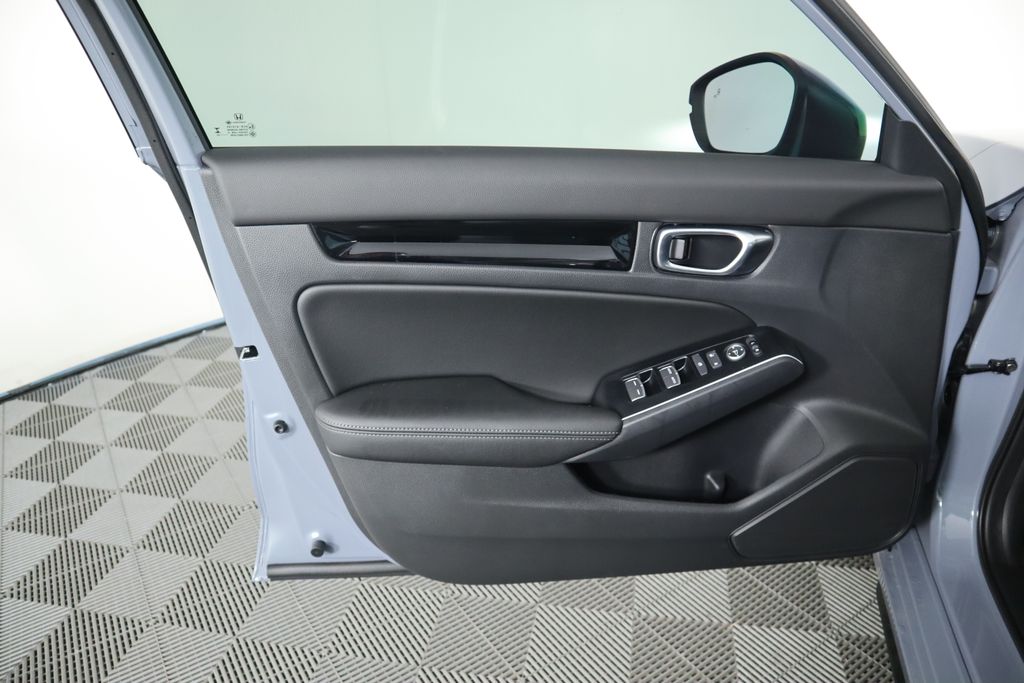 2025 Honda Civic Sport Touring 25