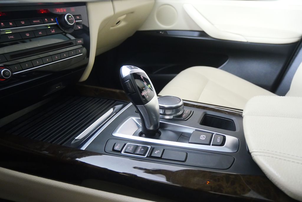 Thumbnail: 2017 BMW X5 - 28