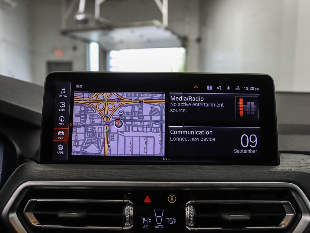 Thumbnail: 2023 BMW X3 - 15