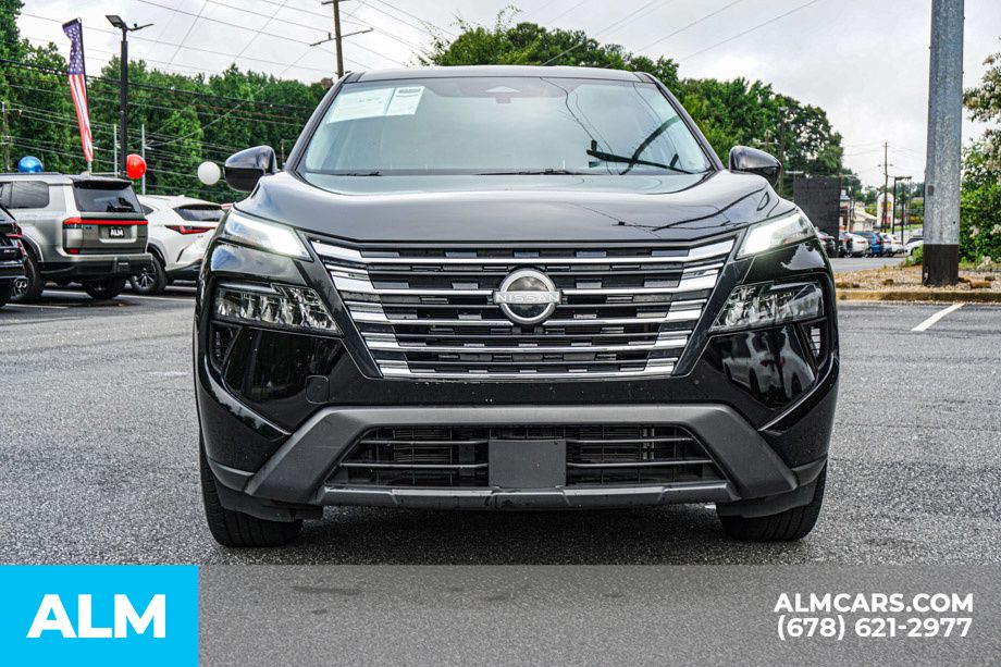 Used 2025 Black Nissan SV image 10