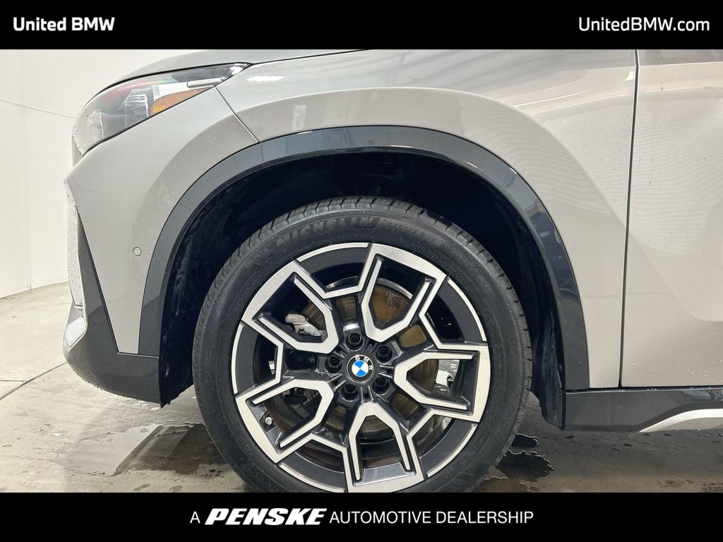 Thumbnail: 2024 BMW X1 - 10