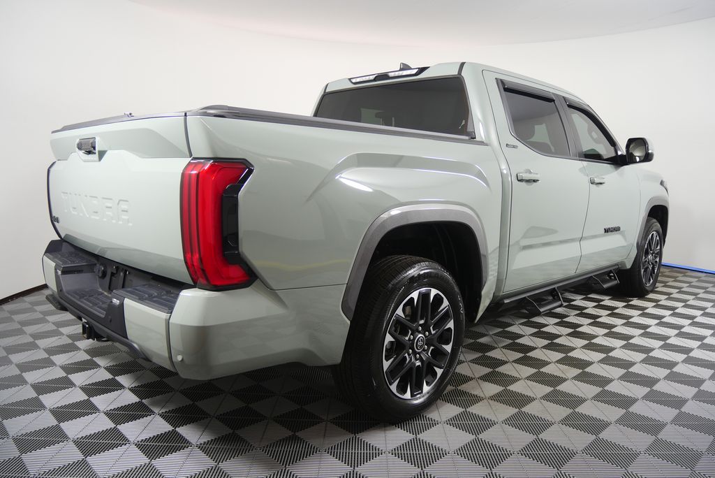 Thumbnail: 2024 Toyota Tundra - 3