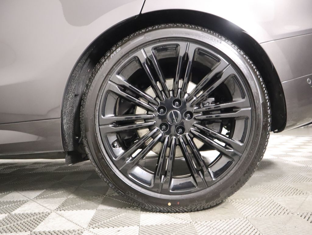 Thumbnail: 2026 Land Rover Range Rover Sport - 32