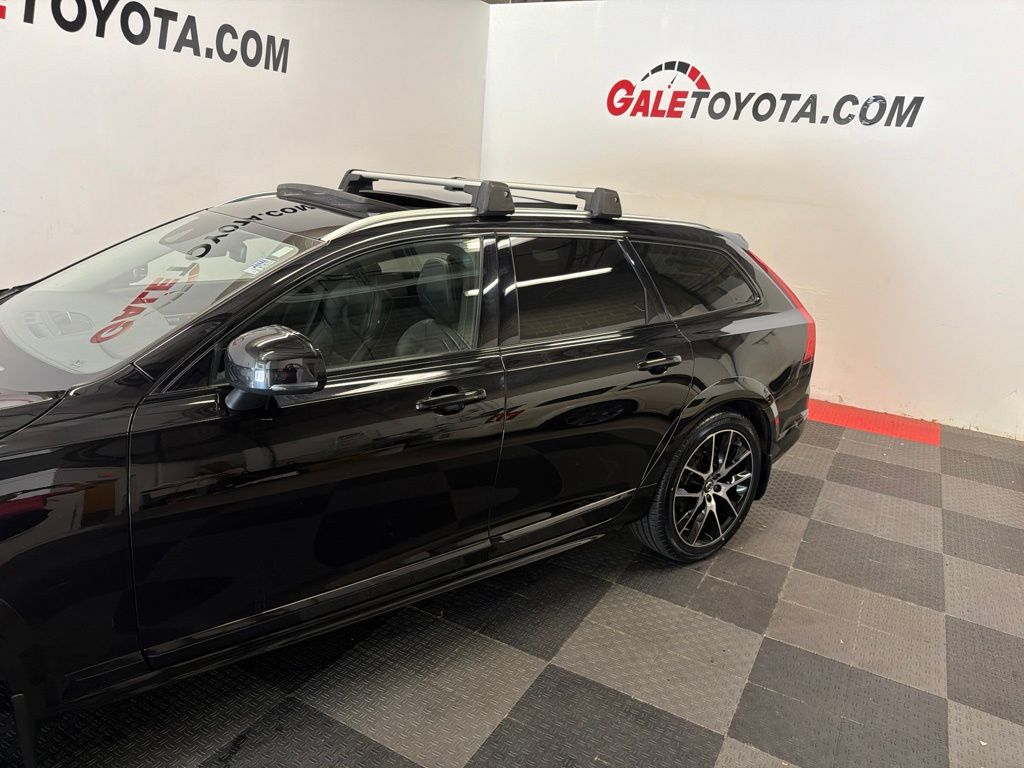 Used 2018 Volvo V90 Cross Country Wagon