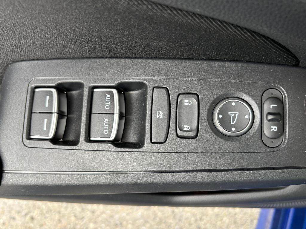 Thumbnail: 2024 Honda Civic - 23