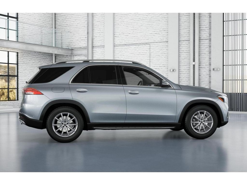Thumbnail: 2025 Mercedes-Benz GLE - 17