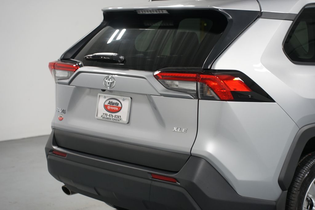 Thumbnail: 2024 Toyota RAV4 - 9