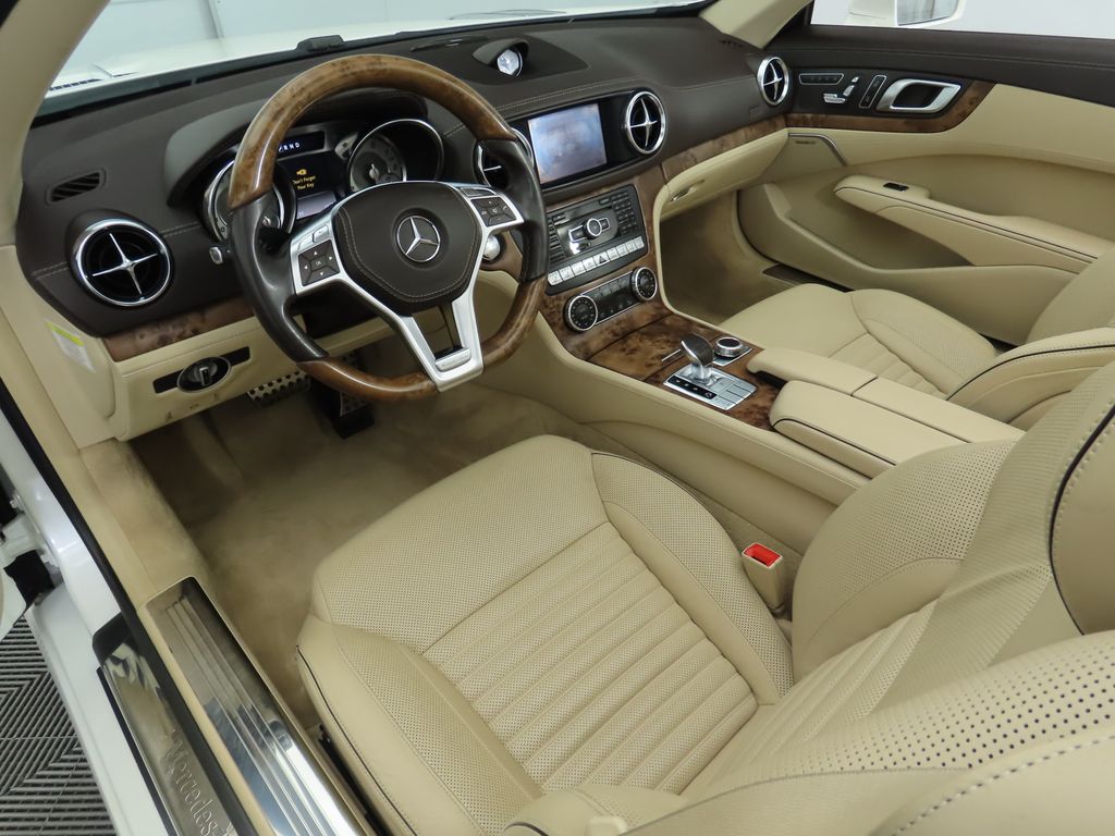 2013 Mercedes-Benz SL-Class SL 550 17