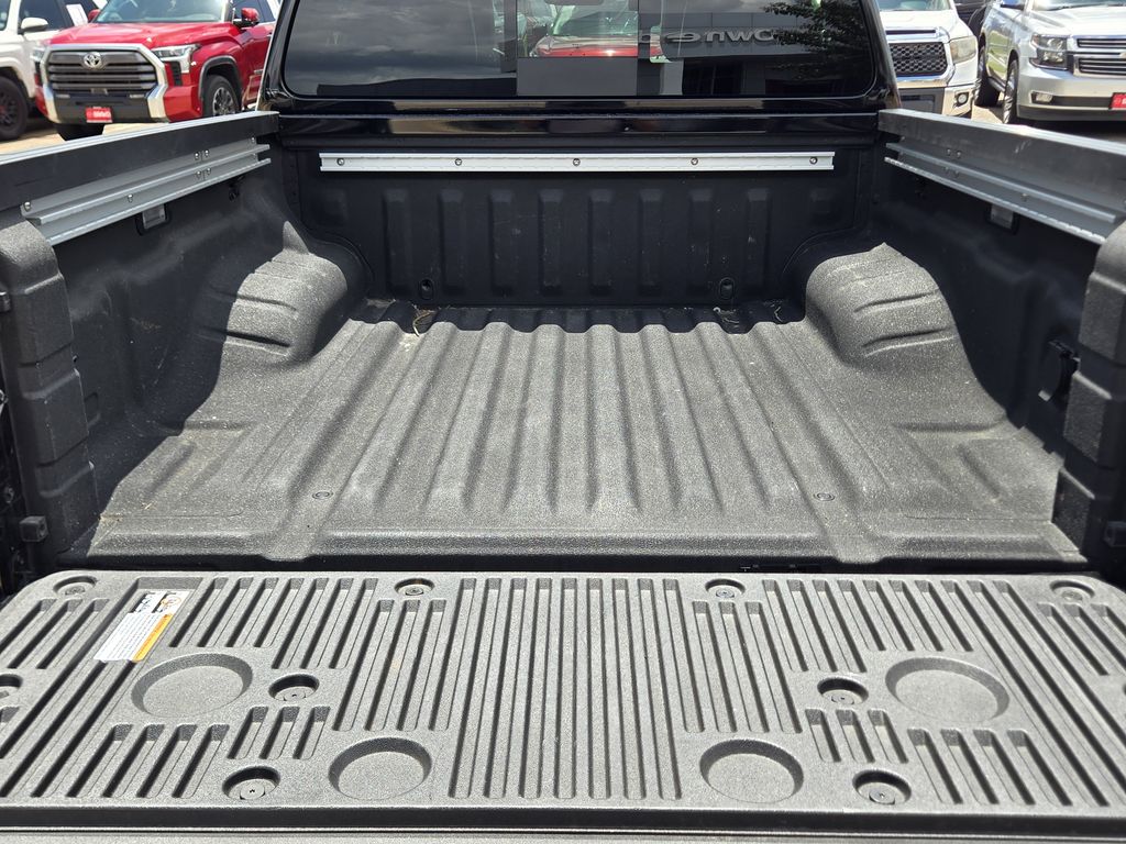 2026 Nissan Frontier PRO-4X Black at Royal Nissan