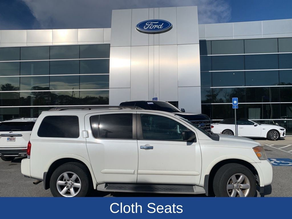 2013 Nissan Armada SV