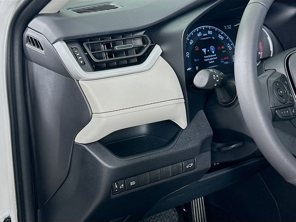 Thumbnail: 2025 Toyota RAV4 - 10