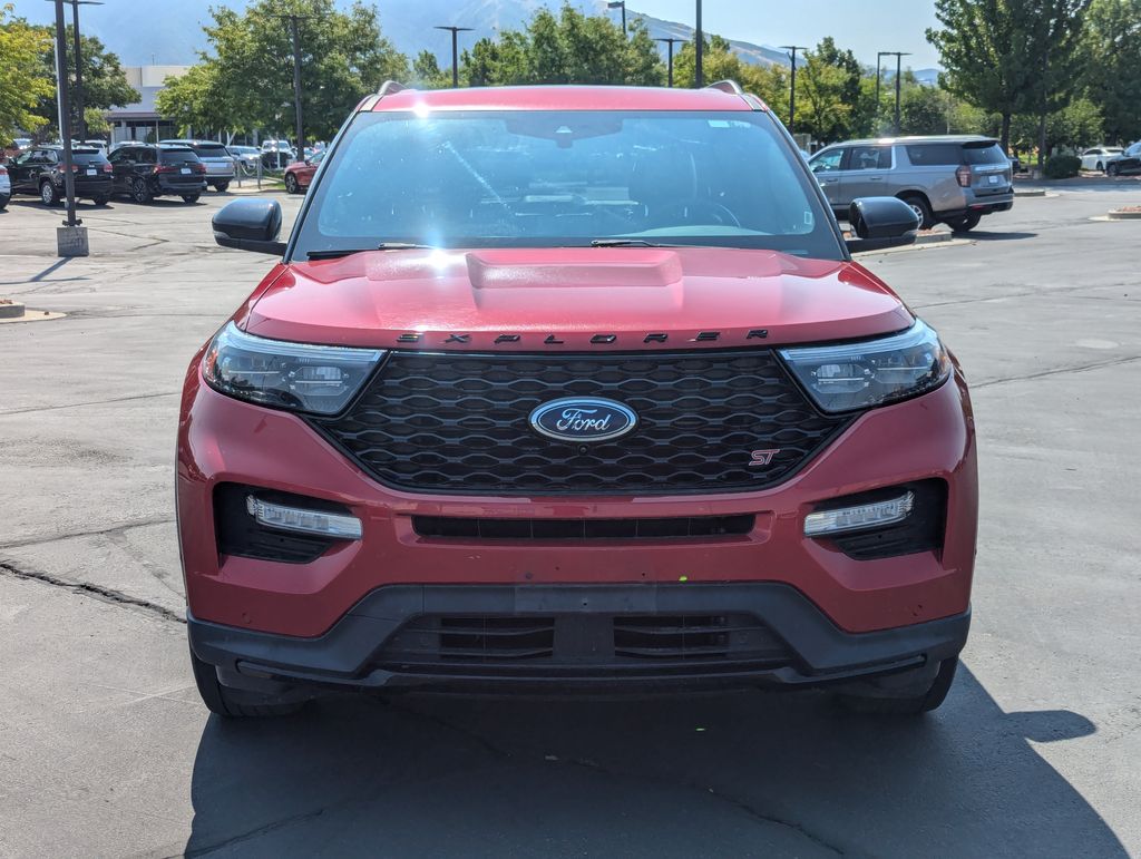 2021 Ford Explorer ST 10