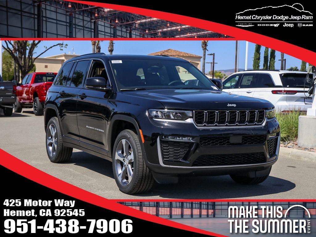Diamond Black Crystal Pearlcoat 2026 Jeep Grand Cherokee SUV / Crossover 4X2 8-Speed Automatic