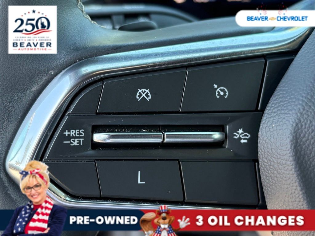 Used 2024 Chevrolet Traverse SUV