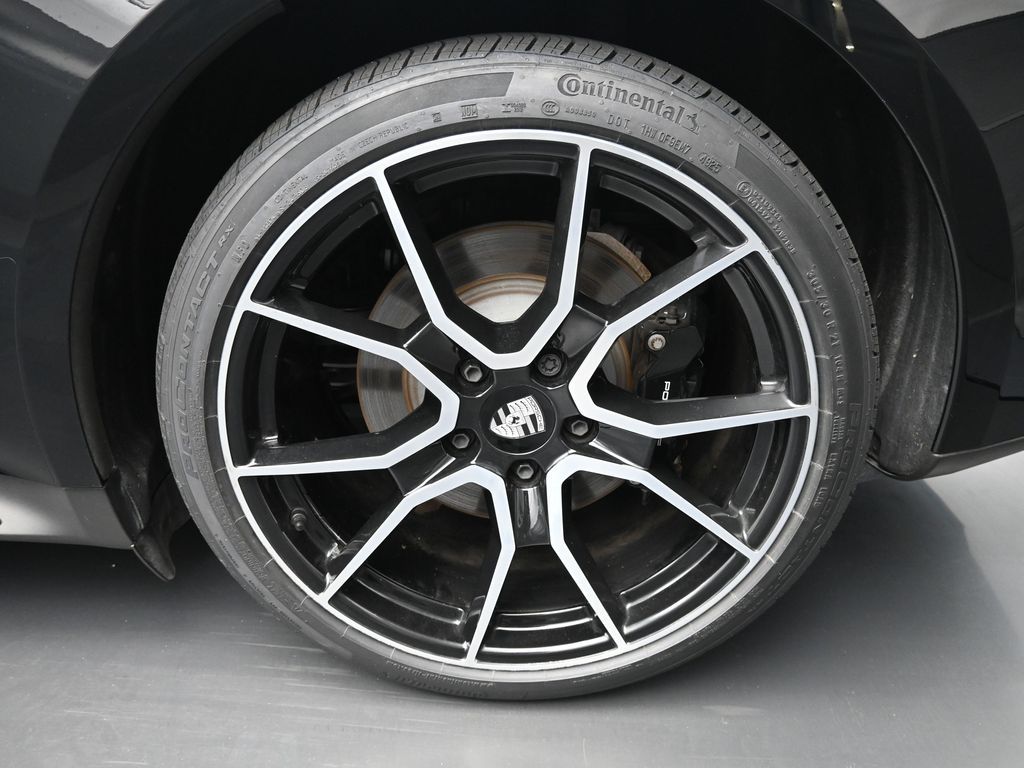 Certified Used 2025 Black Porsche  image 9