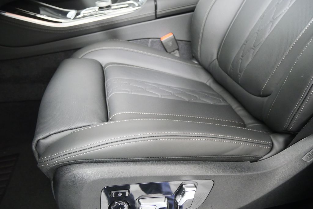 2026 BMW X5 xDrive40i 10