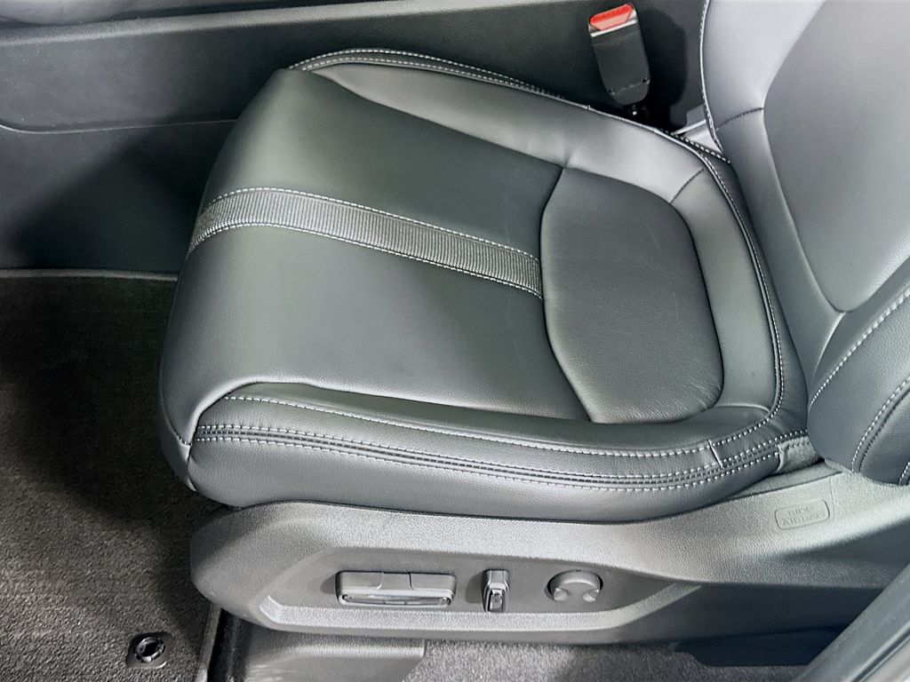 Thumbnail: 2025 Honda Pilot - 20