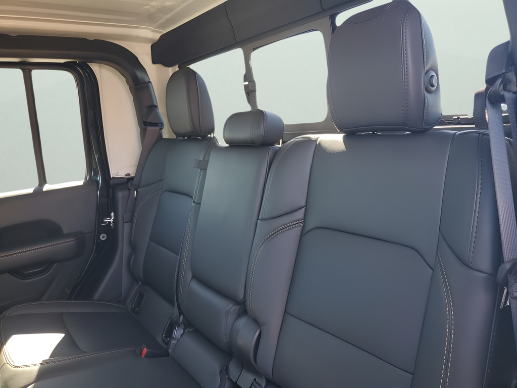 New Car 2025 Jeep Gladiator  For Sale Under $50,000 In Austin, Texas