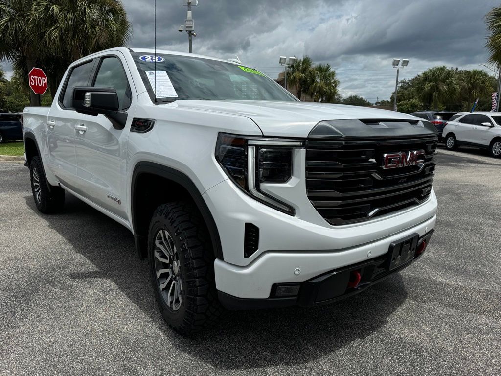 2023 GMC Sierra 1500 AT4 9