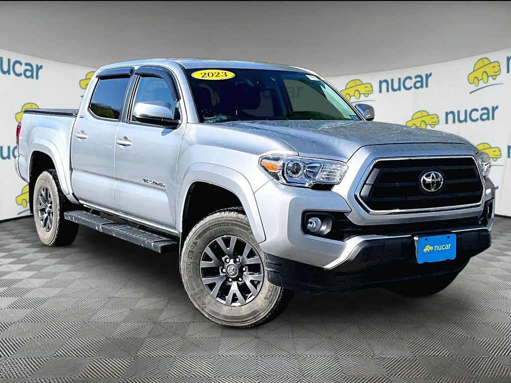 2023 Toyota Tacoma — photo 1