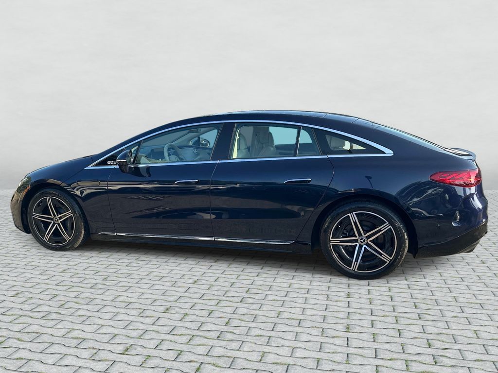 Thumbnail: 2023 Mercedes-Benz EQS - 8