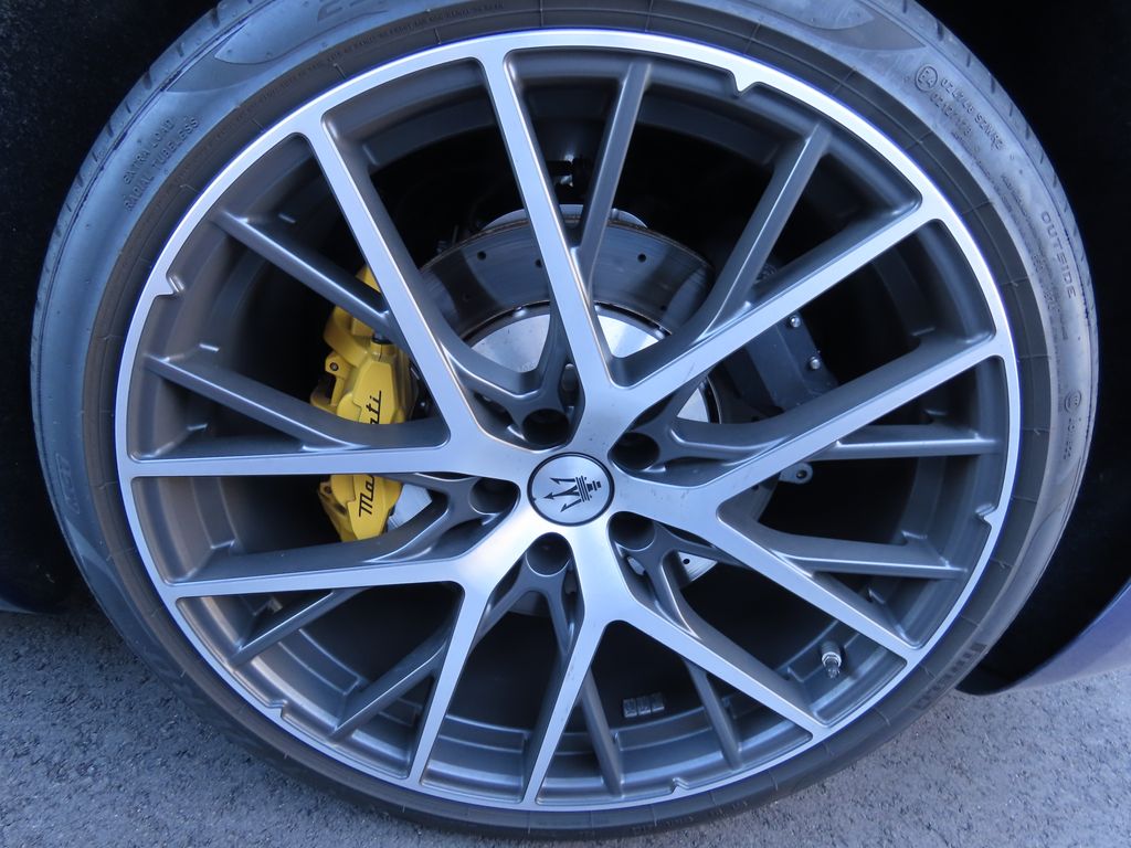 Thumbnail: 2024 Maserati GranTurismo - 16