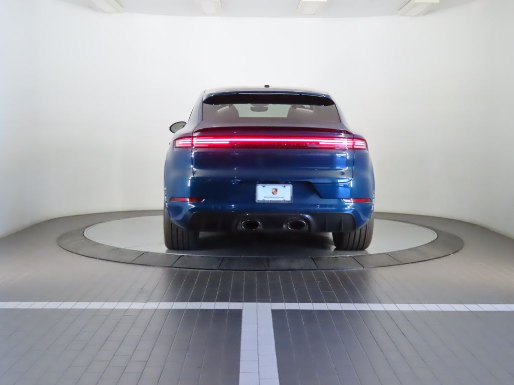 Thumbnail: 2025 Porsche  - 6