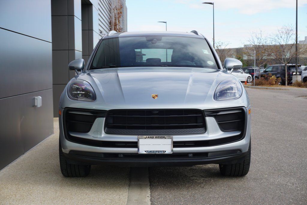 2022 Porsche Macan Base 5