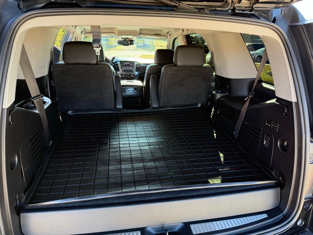 Thumbnail: 2019 Chevrolet Tahoe - 26