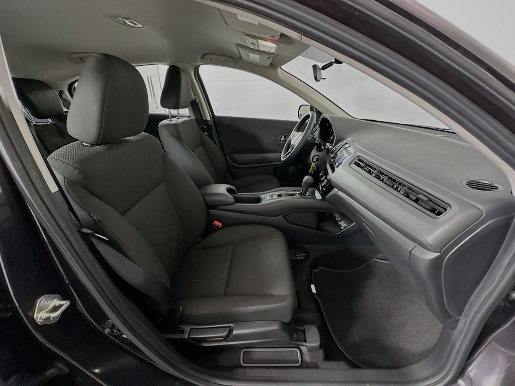 Thumbnail: 2017 Honda HR-V - 26