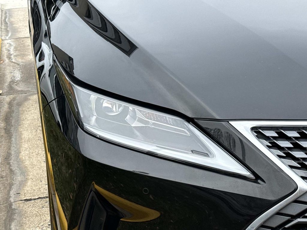 Thumbnail: 2021 Lexus RX - 4