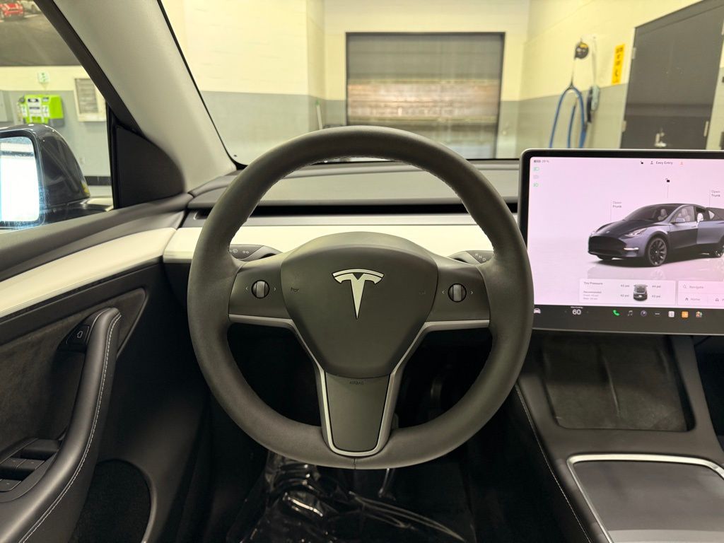 Thumbnail: 2023 Tesla Model Y - 20