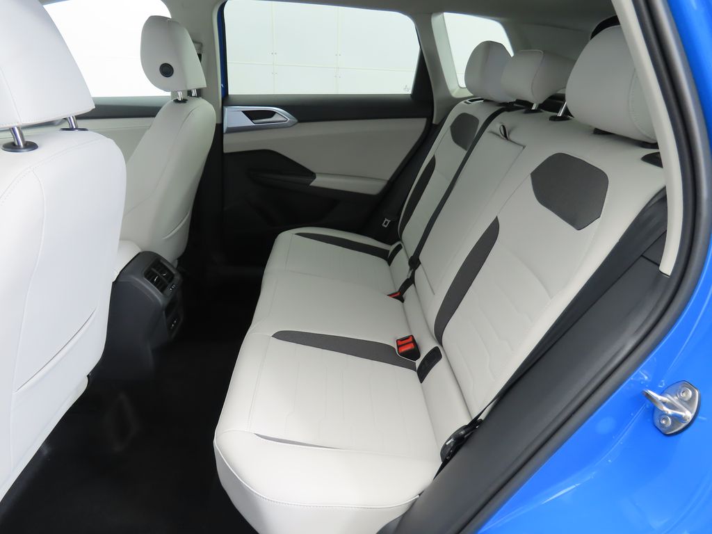 Thumbnail: 2026 Volkswagen Taos - 21