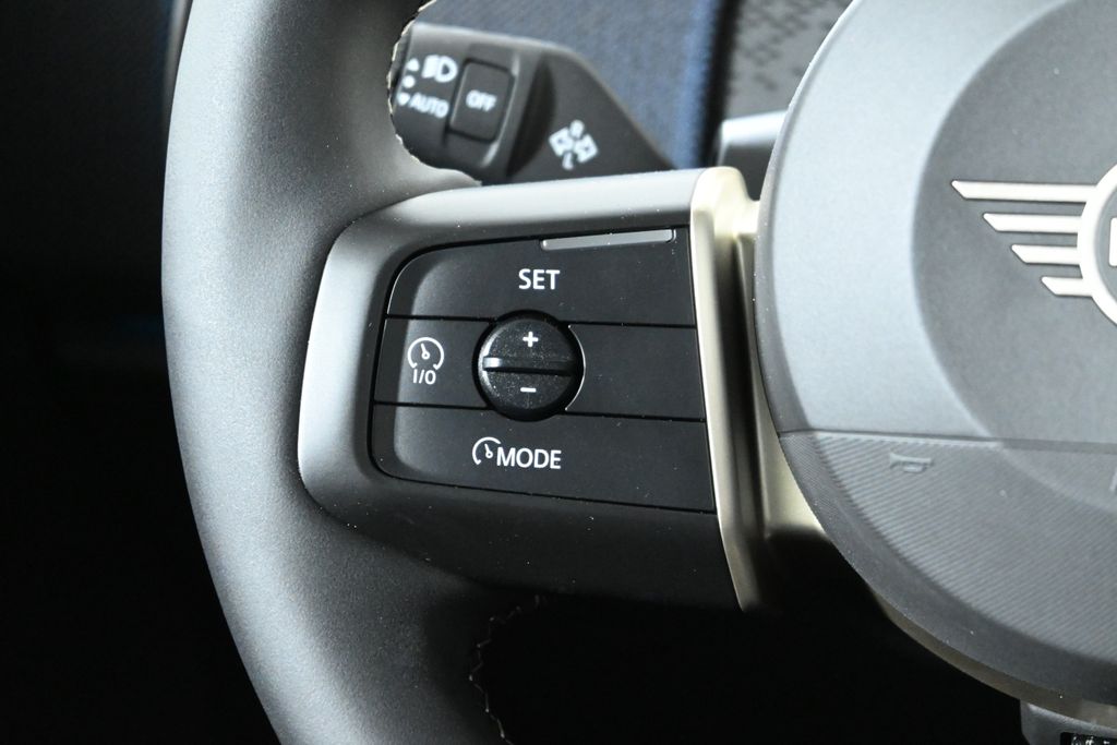 Thumbnail: 2025 MINI Cooper Countryman - 17