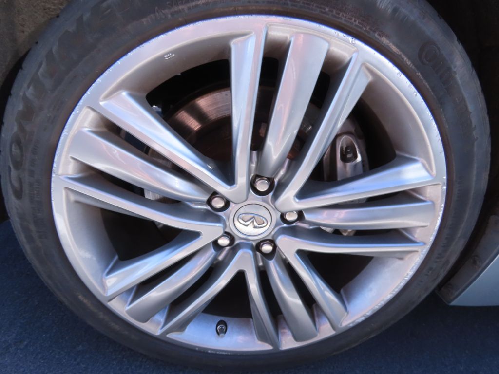 Thumbnail: 2014 INFINITI Q50 - 17