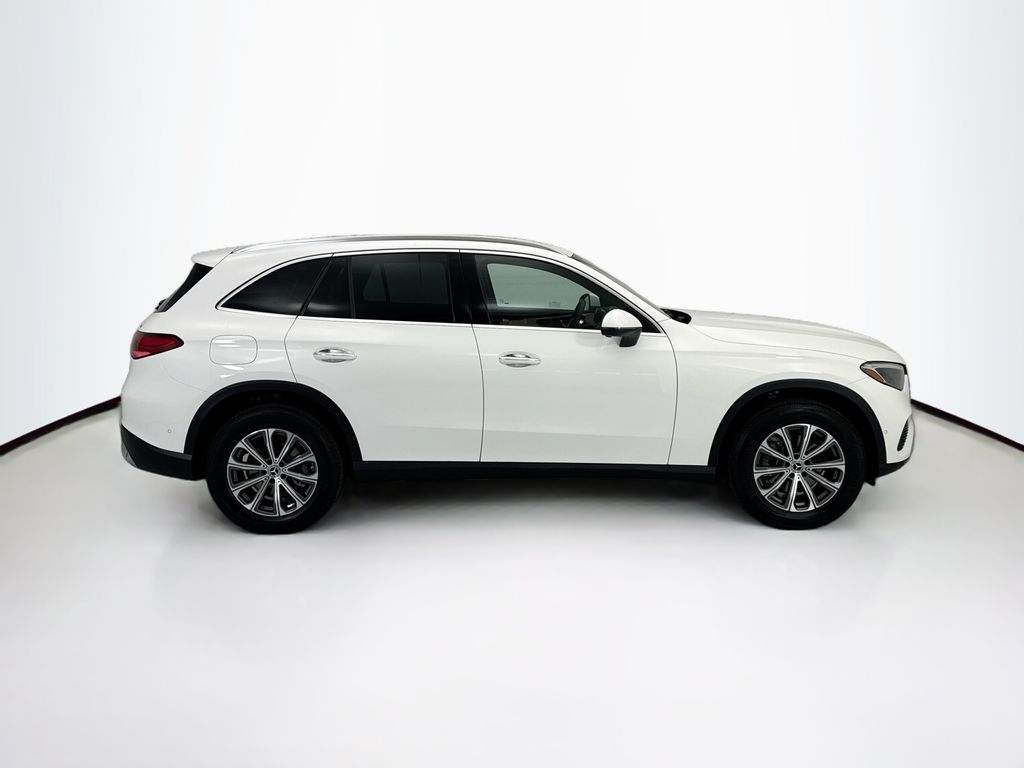 Thumbnail: 2026 Mercedes-Benz GLC - 4