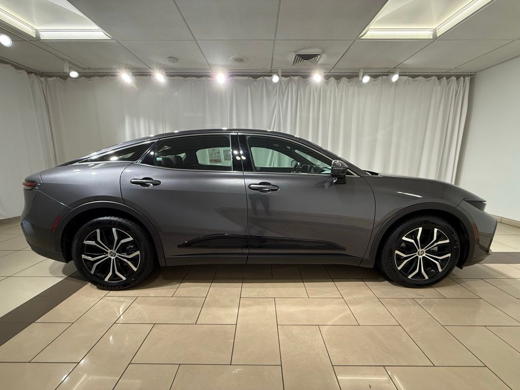 Thumbnail: 2024 Toyota Crown - 6