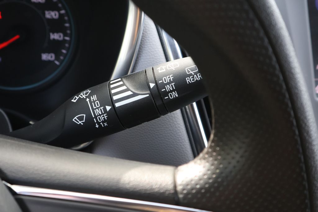 Thumbnail: 2024 Chevrolet Equinox - 25