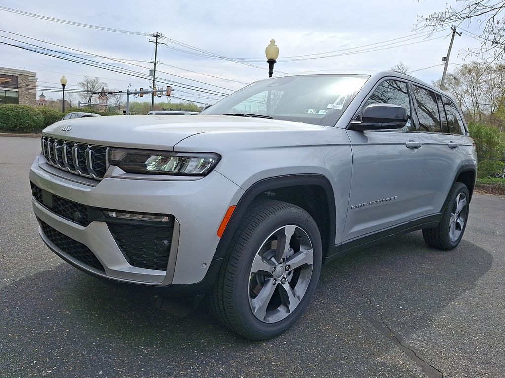 New 2026 Jeep Grand Cherokee SUV