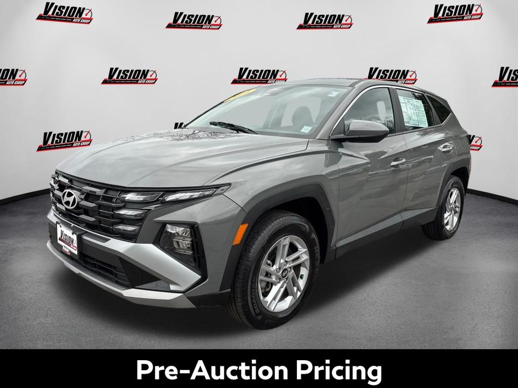 Hampton Gray 2025 Hyundai Tucson SE AWD SUV / Crossover All-Wheel Drive 8-Speed Automatic
