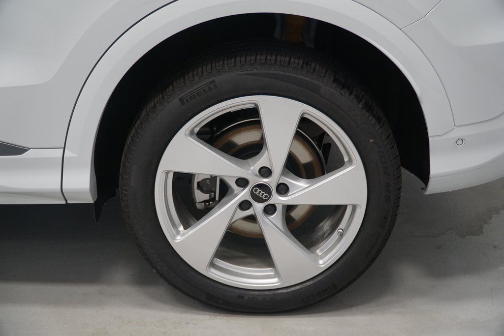 New 2025 White Audi Premium Plus image 7