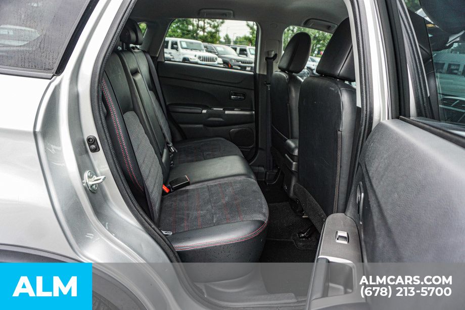 Used 2024 Black Mitsubishi 2.0 SE image 21