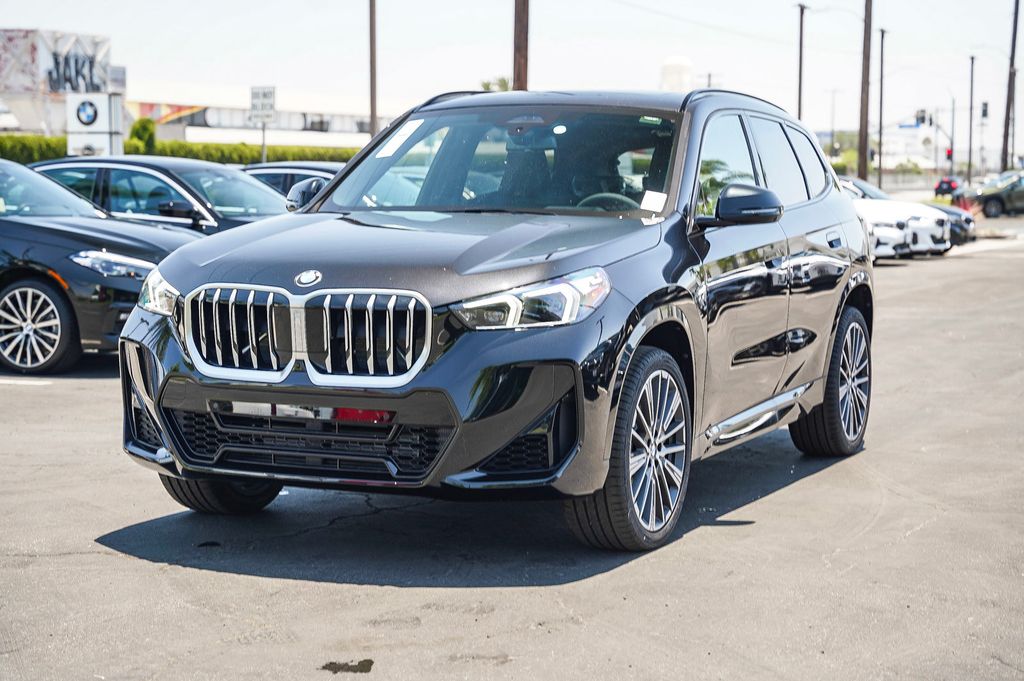 2024 BMW X1 xDrive28i 3