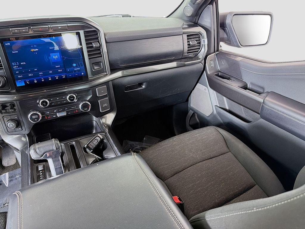 Used 2021 Gray Ford XLT image 26