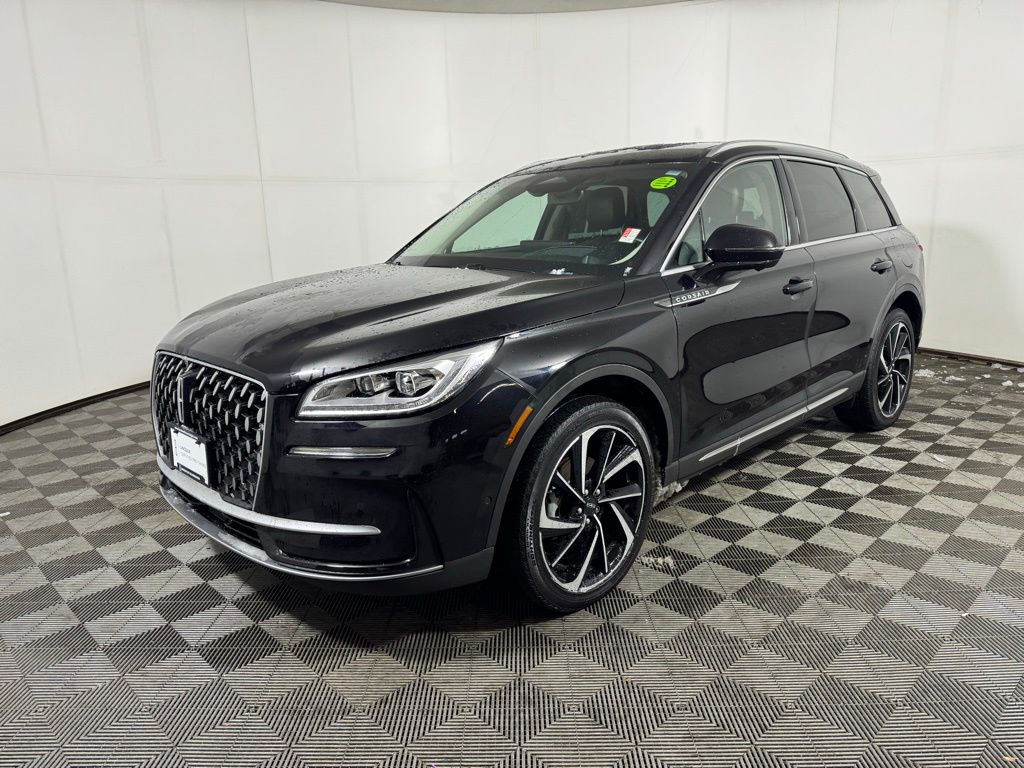Infinite Black Metallic Clearcoat 2023 Lincoln Corsair Reserve AWD SUV / Crossover All-Wheel Drive 8-Speed Automatic